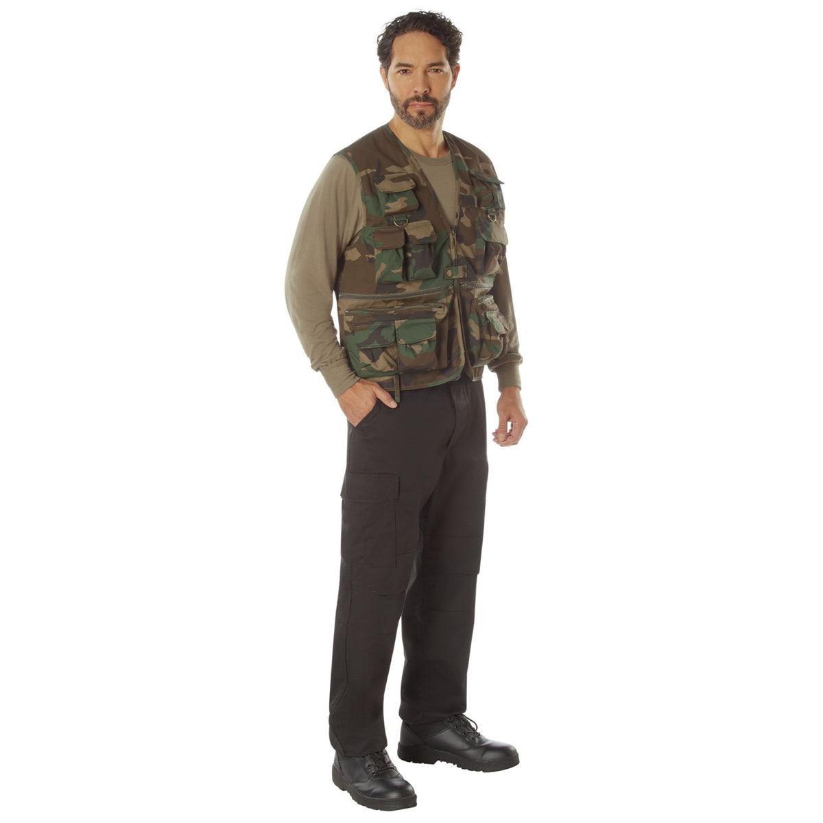 Woodland Camo - Fishing and Travel Vest 17 Pockets